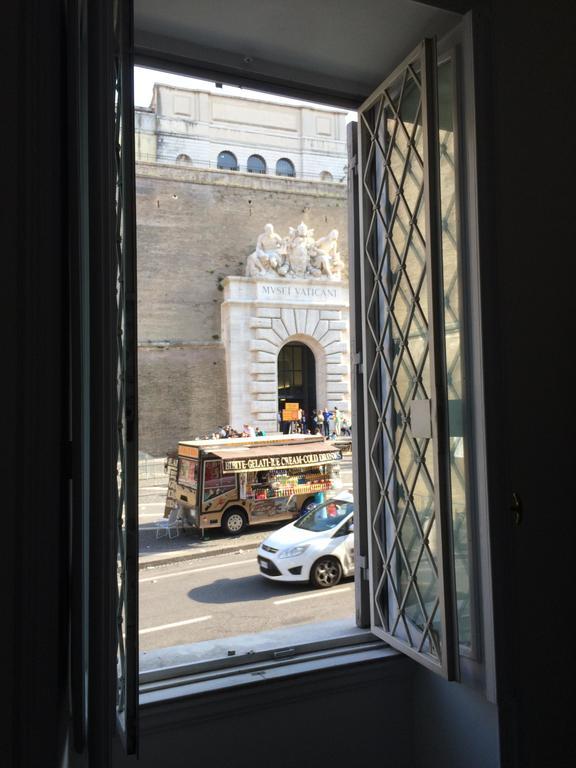 102 Vaticano Suite Rzym Pokój zdjęcie